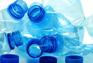 5 страхотни неща, за които можете да използвате пластмасовите бутилки