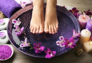 Най-простият и ефективен начин да възвърнете нежността на своите пети