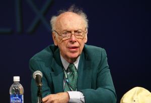 Отнеха титли на нобеловия лауреат Джеймс Уотсън заради расистки коментари