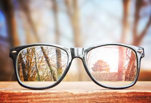 6 практични трика за хората с очила