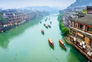 9 от най-красивите градчета в Китай