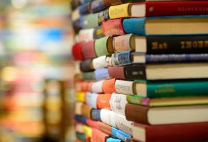 100 книги, които всеки трябва да прочете, докато е жив