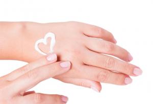 Идея на помощ: Маска за ръце от кашата за закуска