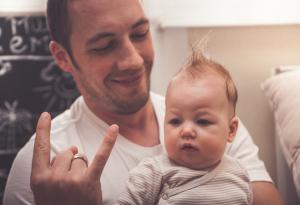 25 стоплящи сърцето снимки, които показват радостта да бъдеш баща