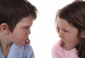 Загадката на „огледалните неврони”