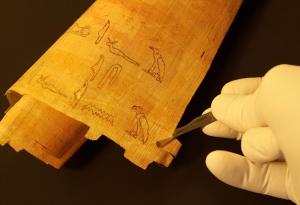 Разгадаха древно египетско любовно проклятие