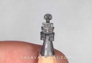 Вижте как се извайват скулптури на върха на молив