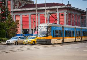 Бърз градски транспорт – направете му път