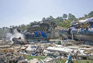 Уникалните истории на единствените оцелели в самолетни катастрофи