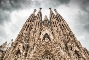 30 архитектурни шедьовъра, които задължително трябва да видите