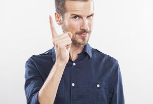 Изкуството да критикуваш (и да приемаш критика)