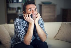 Пред телевизора се горят до 640 калории