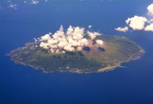 Вулканичният остров от Полинезия, който се появи преди 3 години, е обречен