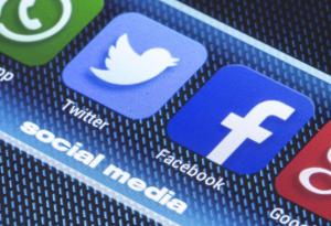 И без да имате профил, Facebook и Twitter знаят кои сте