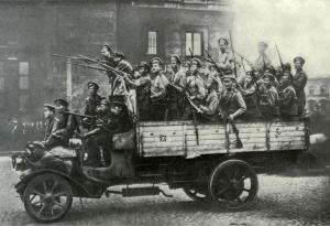 Как би изглеждала Руската революция в социалните мрежи?