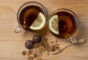 Виц: Два чая, моля