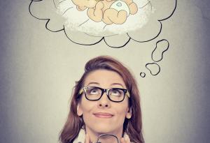 Истини и заблуди за късната бременност