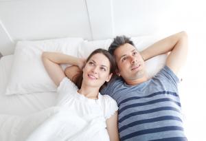 Виц: Колко ме обичаш?