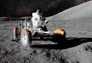 31 юли 1971 г. - Дейвид Скот и Джеймс Ъруин шофират Лунар Роувър по повърхността на Луната