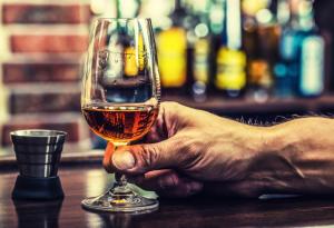 Как да пием разумно и да избегнем мъките на следващия ден