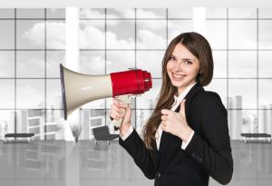 Искате да звучите по-уверено? Избягвайте три неща в разговора