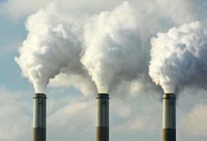 Хората изхвърлят десетки пъти повече въглероден диоксид в атмосферата от вулканите