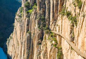 9 туристически дестинации, които само най-смелите посещават