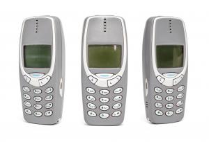 След цели 17 години Nokia пуска отново на пазара 3310 – най-любимият телефон на света