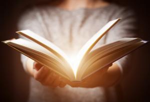 Виц: Като отворена книга