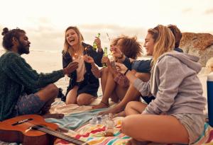 Как да привлечете нови хора в своя живот: 10 съвета