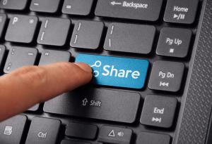 Какво говорят вашите Фейсбук постове за личността ви?