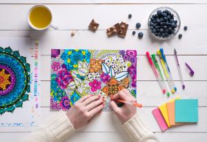 Оцветяването е полезно за възрастните