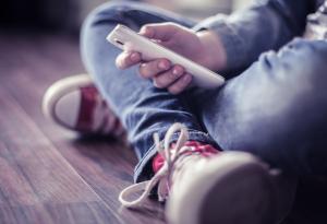 Младите хорa почти не се движат заради технологиите