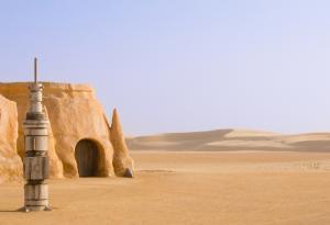 Тайнствени снимки показват изоставените Star Wars декори в Тунис