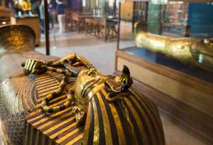 Гробницата на фараона Тутанкамон ще бъде сканирана за скрити помещения