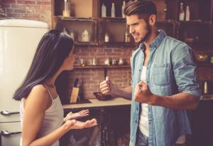 Виц: Семеен скандал