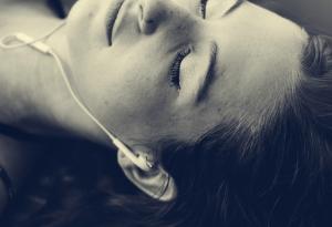 Как да спите по-добре и да подобрите паметта си с 26%