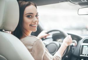 Ето в какво жените са по-добри от мъжете зад волана