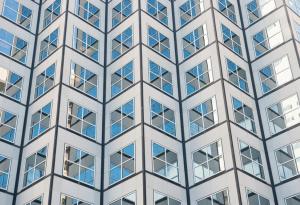 Умни завеси намаляват значително сметките