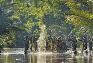 Хората не са хранителни, затова древните канибали вероятни са ги яли по други причини 