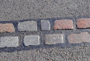 Входната врата на германец е била зазидана отвън, докато той е спял