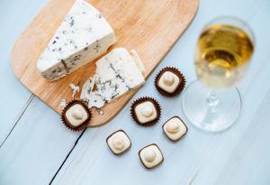 Шоколадът и френското сирене водят до мигрена?