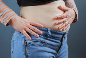 Умереното наднормено тегло било полезно 