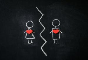 Няколко сигурни знака, че партньорът ви иска да се раздели с вас