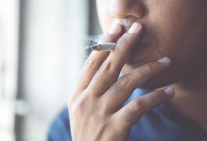 Цигарите носят и зарази? 