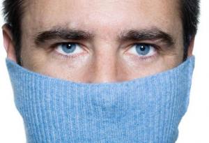 Мъж под чехъл – опит за портрет