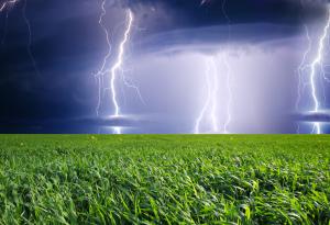 Най-опасните места при гръмотевична буря