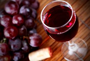 9 убедителни причини да се влюбите в червеното вино