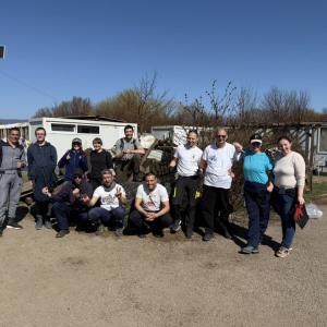 От разходка до шанс за дом: доброволци помагат на кучетата в Горни Богров