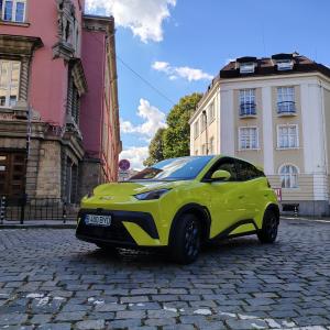 BYD DOLPHIN SURF: Големият град в малък формат